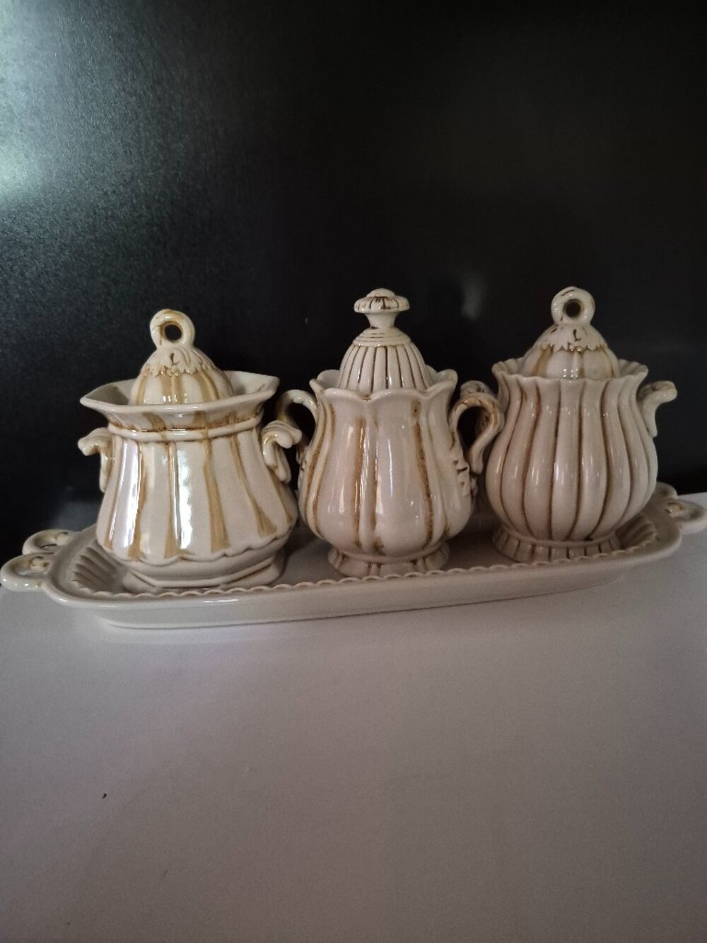 HOME ESSENTIALS CREAM FLUTED CERAMIC 3 CANISTER SET WITH TRAY